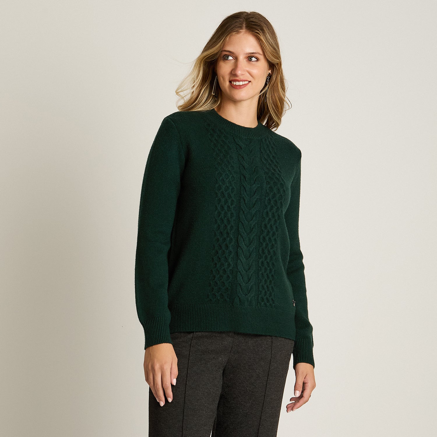 Sweater Verde Manga Larga Elasticidad Media Sin Forro Calce Normal Tela Tejido